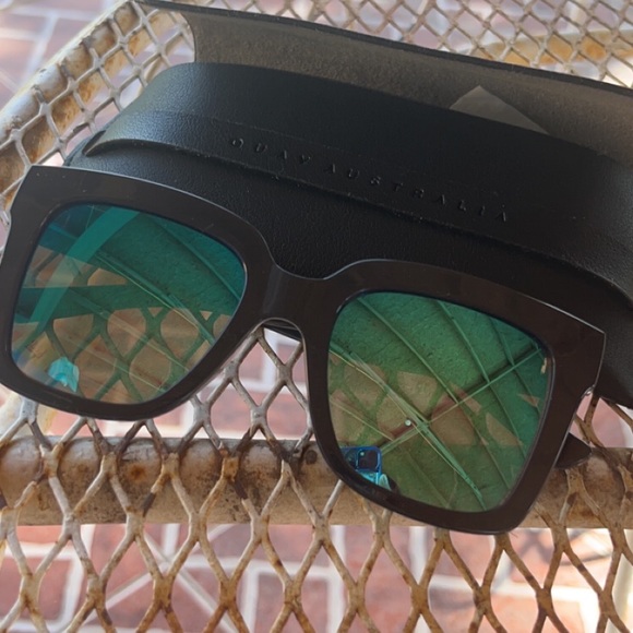 Quay - Picture 2 of 4